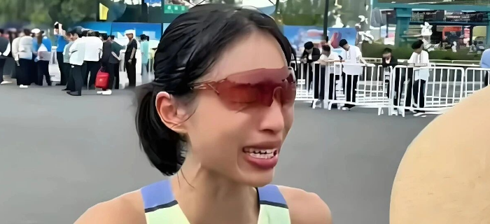“最快女护士”塌房，361°火速解约被赞爆