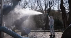 被脸书温情广告暖哭，送给戴着口罩微笑的你