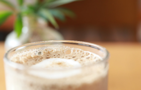 喜茶、奈雪的茶，你们争夺“新式茶饮之王”的样子有点好笑