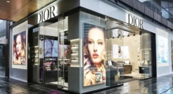 奢侈品不再高冷，Dior入驻天猫背后，透露哪些零售趋势？