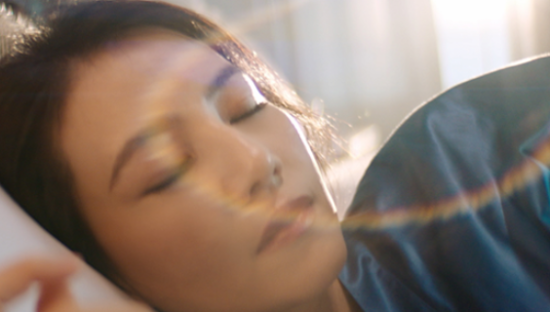 罗莱家纺携手代言人高圆圆，带来法式梦幻微电影