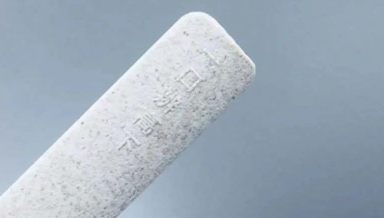 网红品牌的自我修养，钟薛高如何用一支棒签撩动年轻人？