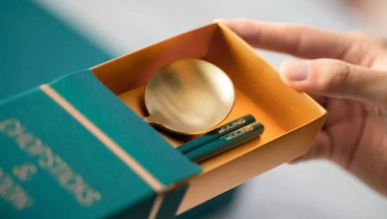 五菱出螺蛳粉了，堪称螺蛳粉中的爱马仕！