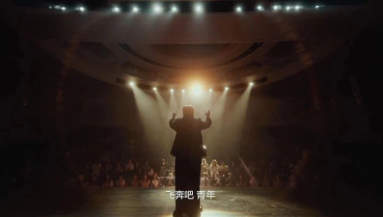 罗永浩演讲《人生，不止一次高考》刷屏，很不“老罗”！