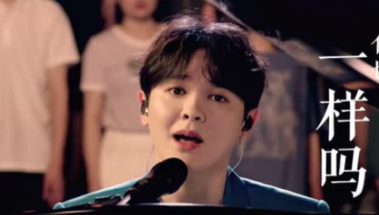 小红书携手尤长靖推出《昨日晴空》毕业特别版