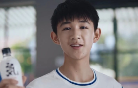 朱朝阳演绎天猫版《隐秘的渴望》，像极了想喝肥宅水的我