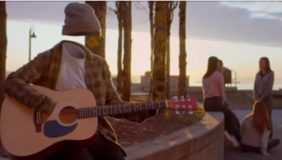 Lee x 彭于晏新广告，怎么有种恐怖片既视感