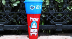 论撩年轻人，我最服易车！