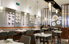 狗不理包子王府井店关闭，因被B站UP主吐槽不好吃上热搜