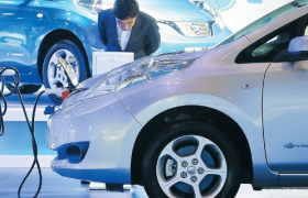 入股恒大汽车，新能源终究沦为腾讯、阿里的博弈“游戏”