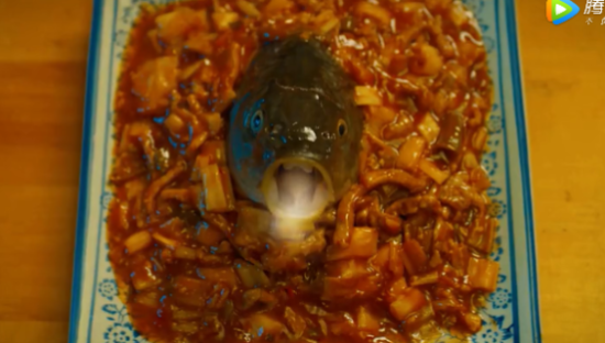 鱼香肉丝里有「鱼」，江小白「果立方里有果汁」