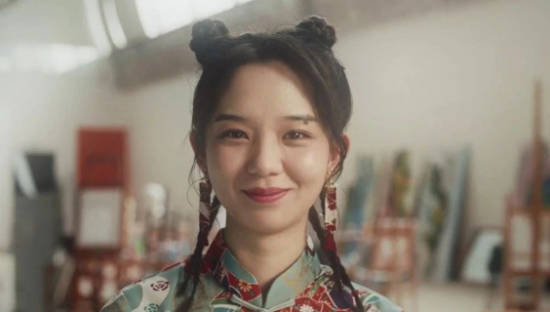 年度高燃广告来了！百雀羚三生花&张大鹏为女性发声