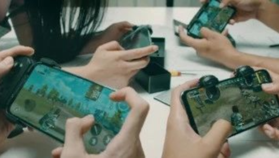 京东手机设计大赛：创造属于大学生自己的游戏手机