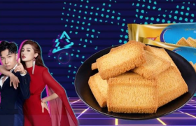 携手“广东夫妇”开专场直播，成交量达80万单，这个休闲零食品牌火了！