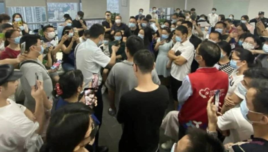 又一长租公寓崩盘！“高收低租”全是骗局？