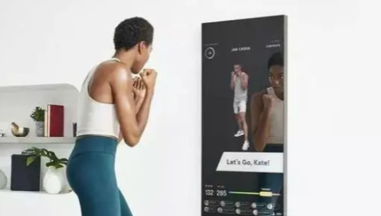 从Lululemon豪掷5亿美金收购一面镜子说起，消费者到底在购买什么？