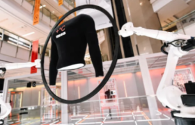 蕉内开了一家不卖货的快闪店：热皮实验室来袭