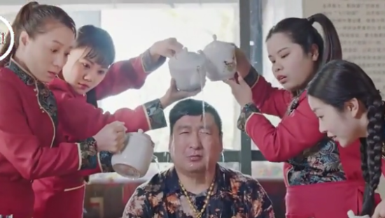 搜狐无厘头广告：沈腾都演不出如此沙雕的感觉