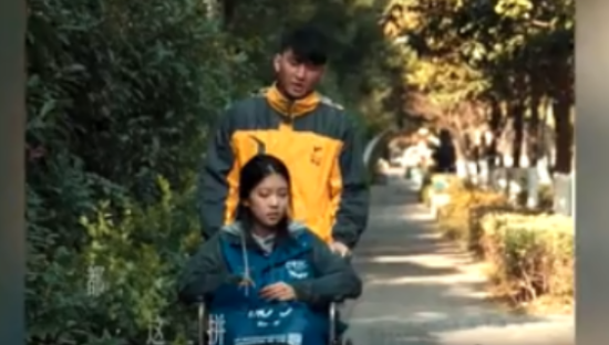 招联金融带你见证 100 种酸甜苦辣的人生