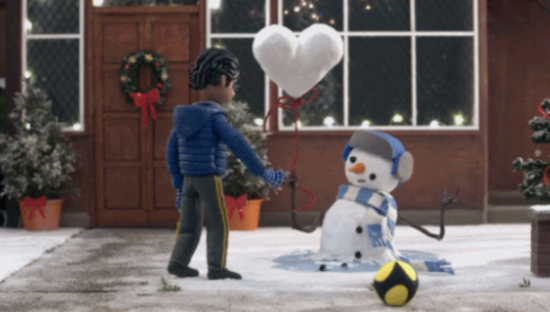 John Lewis圣诞节广告，向世界比了一个心