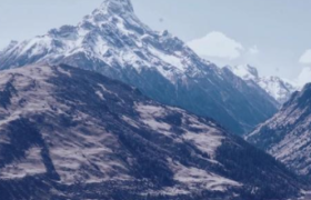 丁真带火“隐世天堂”理塘，搜索量大涨620%