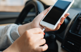 互联网巨头造车三步走：资本布局、技术支持、亲自下场