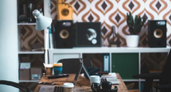 小家电没有线下春天了？