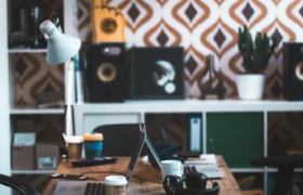 小家电没有线下春天了？