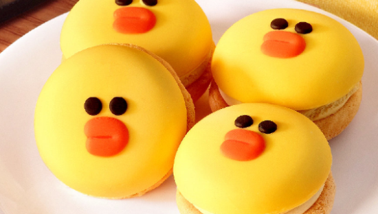 好利来 x LINE FRIENDS 组成高颜值“好吃联萌”