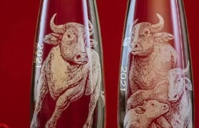 农夫山泉牛年生肖瓶，设计太惊艳了！