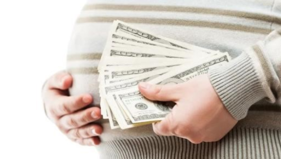 彼之蜜糖吾之砒霜，代孕为何会成为一门生意？