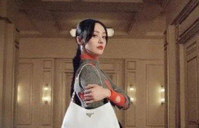 郑爽深陷代孕弃养丑闻，普拉达的眼泪PradaPrada地掉