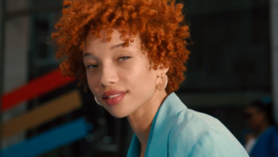 雷诺汽车创意广告：不到最后一秒，根本猜不中结局