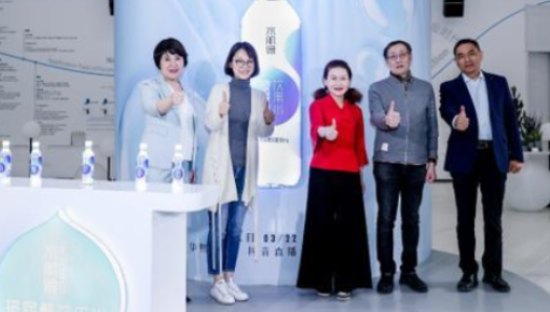 华熙生物推出国内首款玻尿酸饮用水“水肌泉”，引领消费新趋势