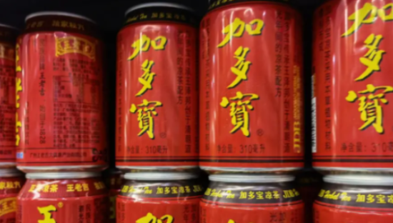 凭《好声音》大火，风波数年不断，昔日凉茶巨头如何续写新故事？