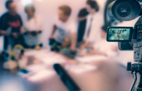 映客2020年报：转型的主动与被动