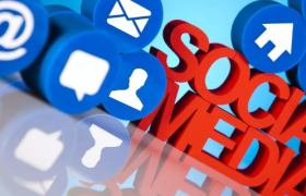 B站、知乎、豆瓣：殊途同归？