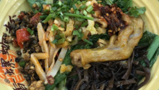 长销的秘密，螺蛳粉和酱香酒的走红逻辑