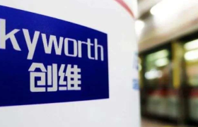 夺不回客厅的创维，能把电动车变成“第二客厅”吗？