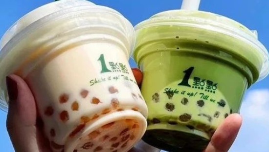 万万没想到，奶茶集体变“小”了！