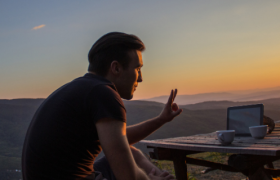 12岁的B站，放慢脚步做社区