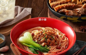 复制“瑞幸”的趣小面，能逆风翻盘吗？