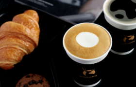 “破产”的瑞幸，居然盈利了