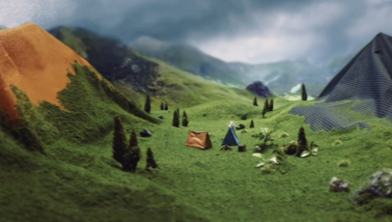 这支冲锋衣广告，文案好绝！