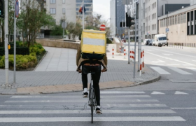 美团财报：向无人配送进军