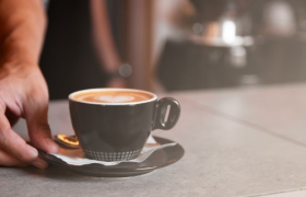 瑞幸咖啡，死亡谷走了一遭