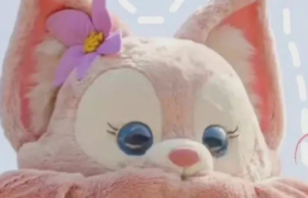 迪士尼顶流“玲娜贝儿”，到底是怎么火的？