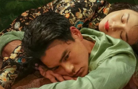 《第一炉香》的段子和海报，可比电影好看多了！