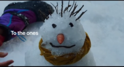 苹果圣诞短片，看着像冰箱广告？