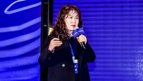 诞生10个月的品牌，是怎么做到销量过亿的